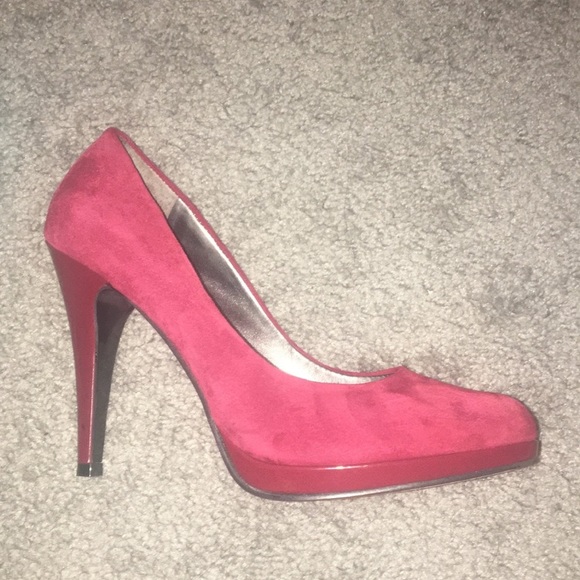 Nine West Rocha Dark Red Suede Platform Pump - Picture 5 of 7